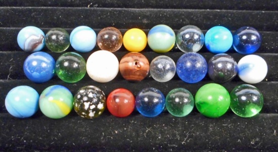 BAG OF VINTAGE MARBLES