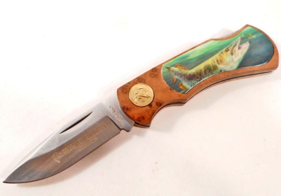 MUSKELLUNGE FRESHWATER CLASSICS LOCKBACK KNIFE