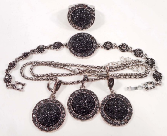 FASHION JEWELRY NECKLACE,  EARRING AND RING SET