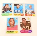 LOT OF 5 VINTAGE 1968 TOPPS FOOTBALL CARDS