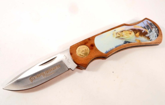SMALLMOUTH BASS FRESHWATER CLASSICS LOCKBACK KNIFE