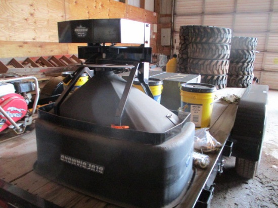 2015 BLUE DIAMOND 101055 SALT SPREADER,