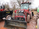 MAHINDRA 2538HST TRACTOR W/LDR, C/A/H,
