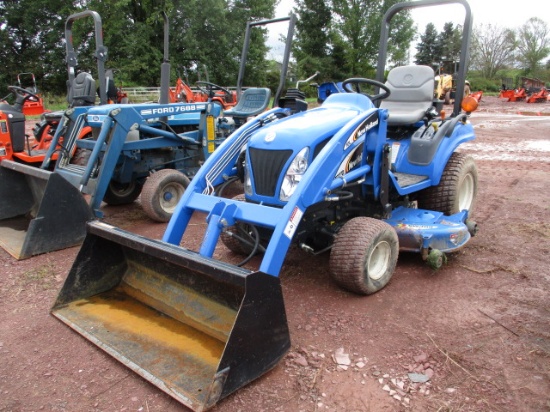 NEW HOLLAND TZ22DA TRACTOR W/LDR, 4WD,
