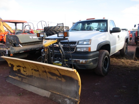 2005 CHEVY 2500 PICKUP W/TITLE,