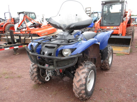 2011 YAMAHA GRIZZLY 700 UTILITY VEHICLE,