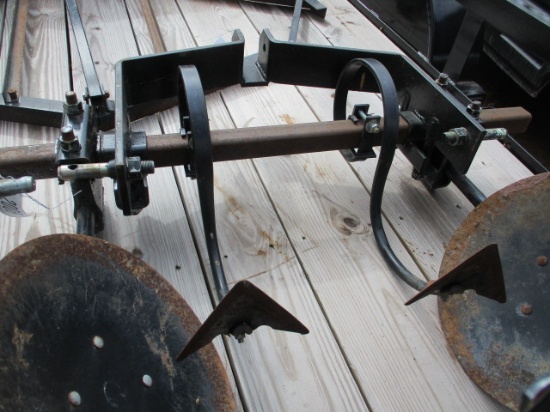 3PT 4 FOOT TOOLBAR,