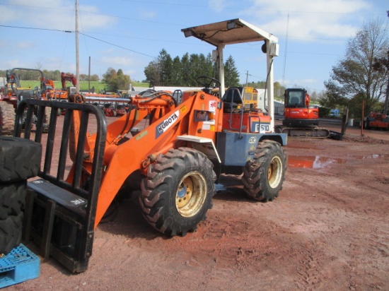 KUBOTA R510 WHEEL LOADER,