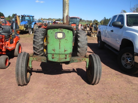 JOHN DEERE 1020 TRACTOR