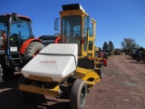 LAYMOR SM400 SWEEPER WITH CAB, AIR,