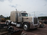 2006 PETERBILT ROAD TRACTOR W/SLEEPER;