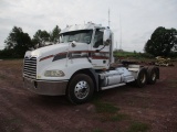 2005 MACK ROAD TRACTOR, CAB, NO SLEEPER