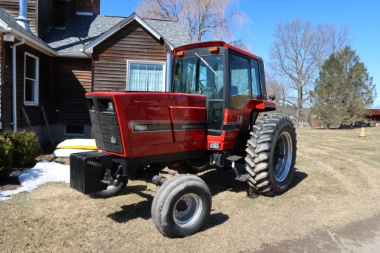 1985 IH 3688 Tractor