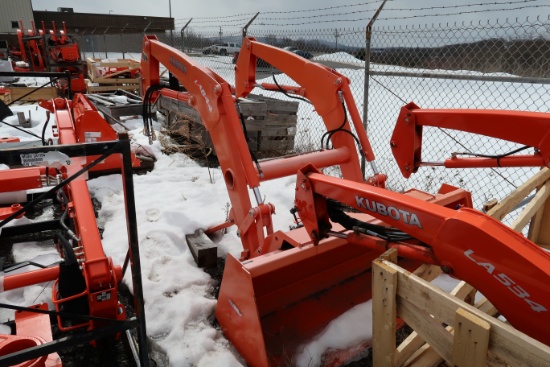 2019 KUBOTA LA844 LOADER