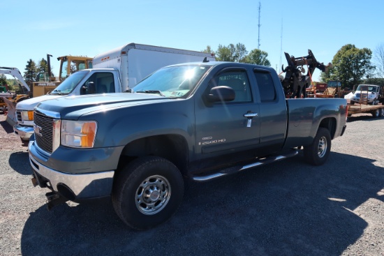 2007 GMC 2500HD Pickup Truck W/ Western Snowplow WITH TITLE
