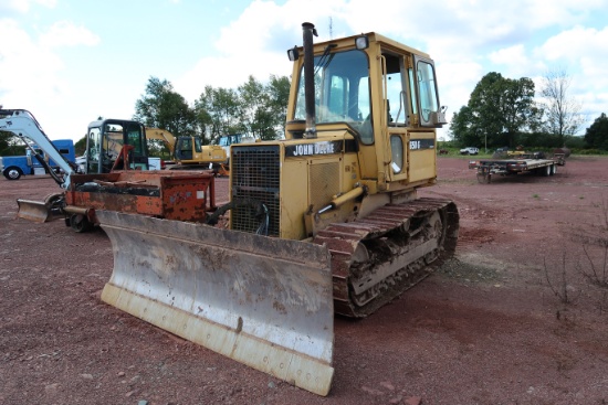John Deere 650G Dozer