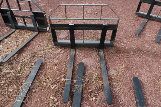 BRAND NEW 2021 Titan CTFF Pallet Forks