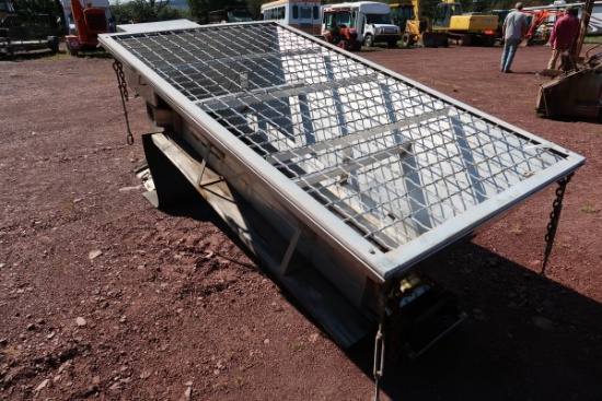 Smith Truck Bed Spreader