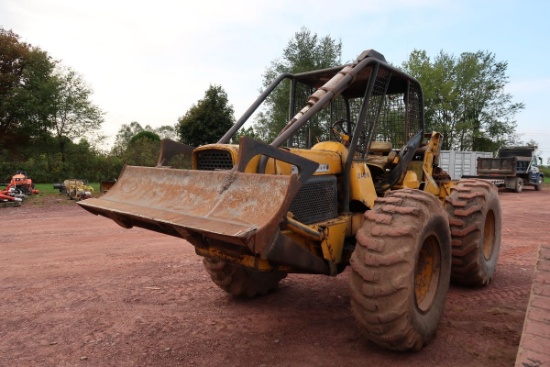 John Deere 440B Log Skidder