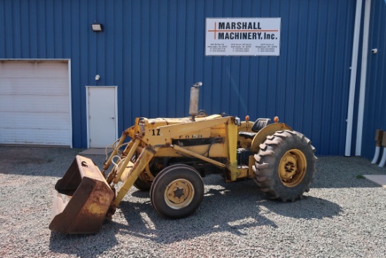1968 FORD 3400 TRACTOR