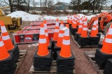 Brand New Set Of 50 Safety Highway Cones