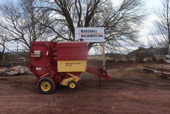 NEW HOLLAND 848 ROUND BALER