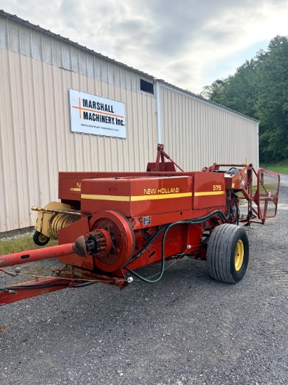 New Holland 575 Square Baler