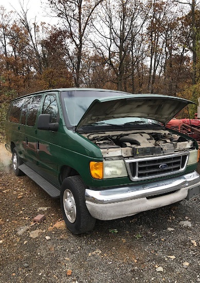 2004 Ford Van