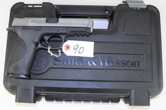 (R) SMITH AND WESSON M&P 40 40 S&W PISTOL