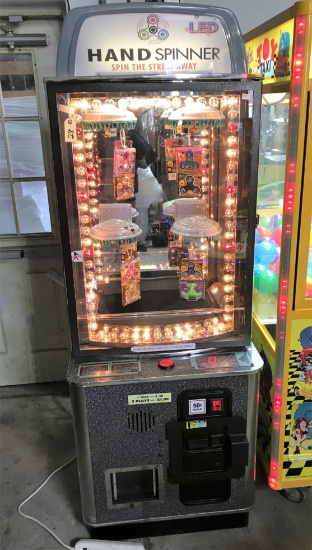 "Hand Spinner" Redemption Arcade Machine