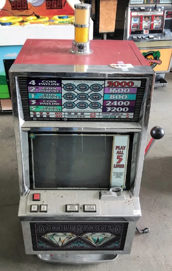 "Double Diamond" Slot Machine