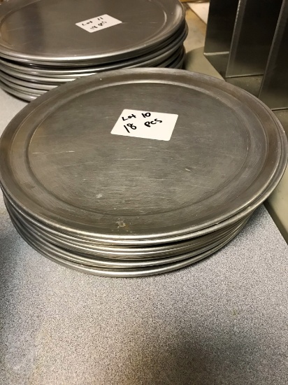 Lot of 18 platters (all 1 money)
