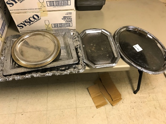 Lot of 20 assorted serving trays (all 1 money)