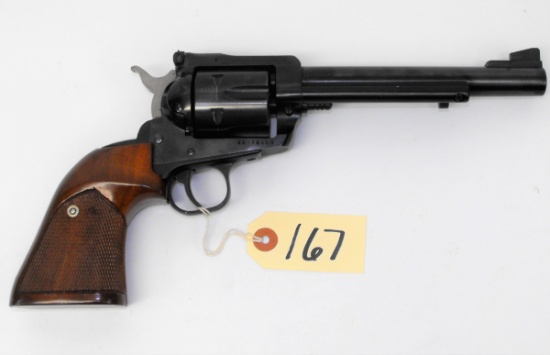 (R) Ruger New Model Blackhawk 41 Mag Revolver