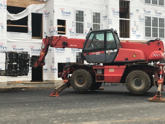 Manitou MRT 2150 rotating telehandler lift