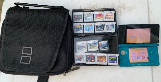 Nintendo 3DS W/ 15 Games