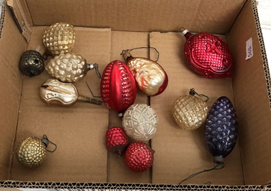Early Christmas Decorations