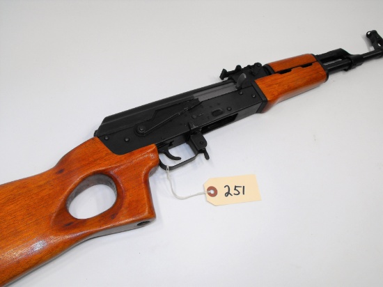 (R) Norinco MAK-90 Sporter 7.62X39 AK47