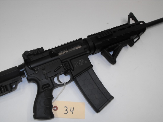 (R) Smith & Wesson M&P 15 5.56