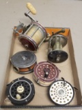 6 assorted vintage fishing reels,