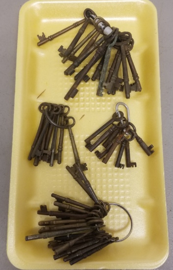 Large Assortment of Vintage Skeleton Keys,