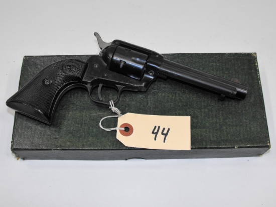 (R) EIG E-15 22 LR Revolver