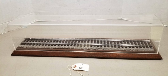 0-027 Gauge Track Display