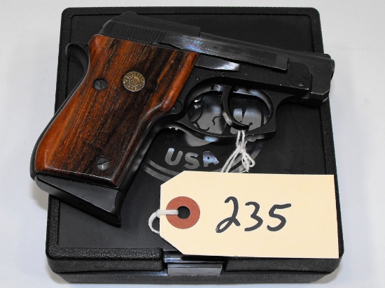 (R) Taurus PT-22 22 LR Pistol