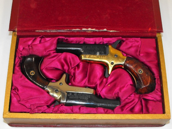 (R) Pair of 22 Cal Dueling Pistols