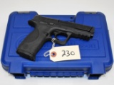 (R) Smith & Wesson M&P40 40 Cal Pistol