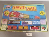 Model Power4 Silver Star HO Model Train Set