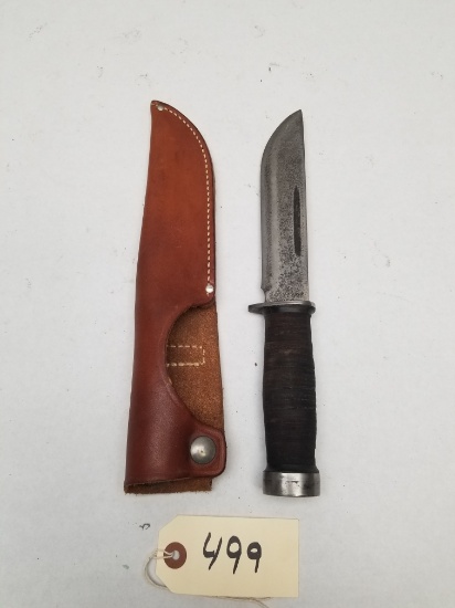 Cattaraugus 2250 Fixed Blade Knife in Leather Sheath