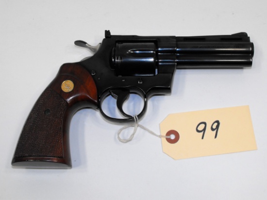 (R) Colt Python 357 Mag Revolver
