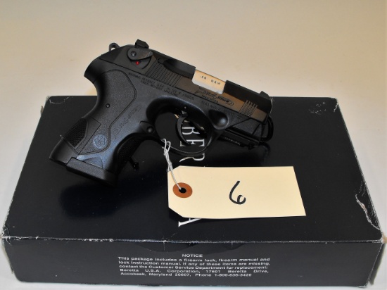 (R) Beretta PX4 Storm 40 S&W Pistol